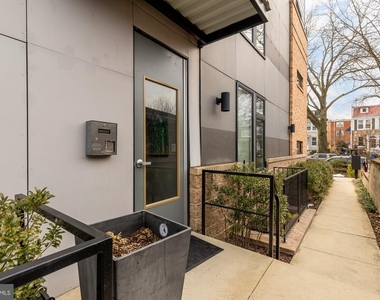 129 Varnum Street Nw - Photo Thumbnail 9