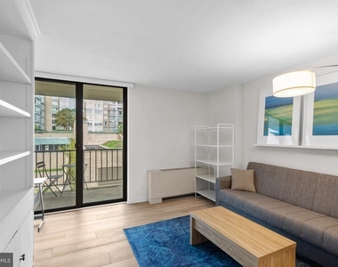 2201 L Street Nw - Photo Thumbnail 11