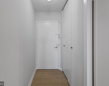 2201 L Street Nw - Photo Thumbnail 8