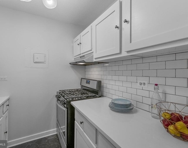 2201 L Street Nw - Photo Thumbnail 17