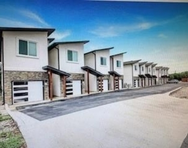 21200 Portsmouth Cv - Photo Thumbnail 2