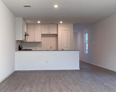 5929 Antonio Pl - Photo Thumbnail 3