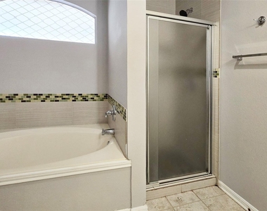 3608 Bratton Heights Dr - Photo Thumbnail 10