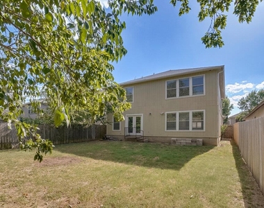 2602 Stapleford Dr - Photo Thumbnail 19