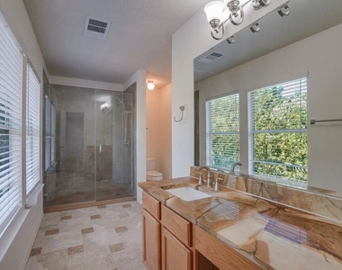 2602 Stapleford Dr - Photo Thumbnail 17