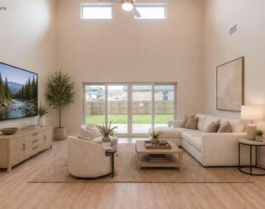17900 Trieste Dr - Photo Thumbnail 1