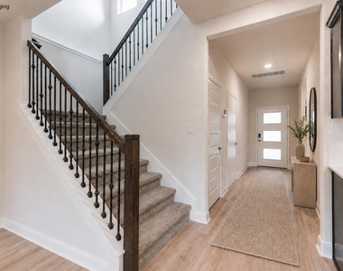 17900 Trieste Dr - Photo Thumbnail 3