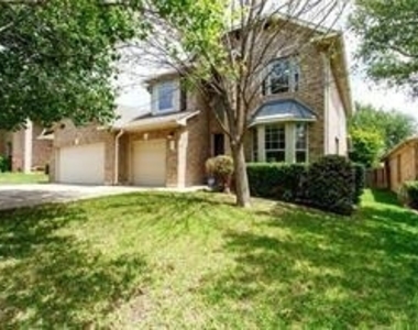 15716 Belfin Dr - Photo Thumbnail 4