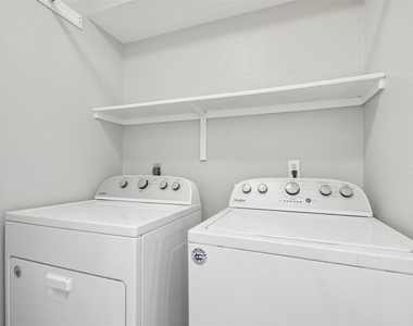 1110 Brashear Ln - Photo Thumbnail 25