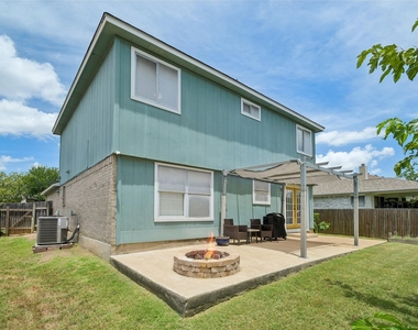 1110 Brashear Ln - Photo Thumbnail 28