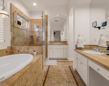 2703 Mccullough St - Photo Thumbnail 20
