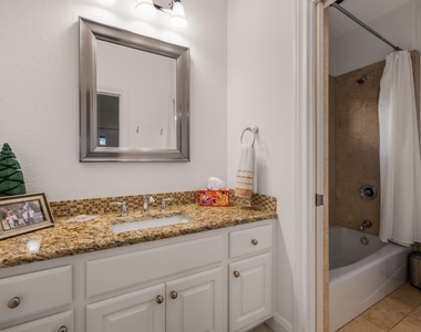 2703 Mccullough St - Photo Thumbnail 30