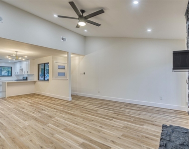13126 Mill Stone Dr - Photo Thumbnail 12