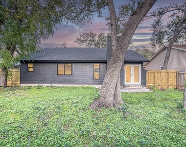 13126 Mill Stone Dr - Photo Thumbnail 21