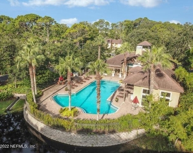 887 Coral Reef Way - Photo Thumbnail 31