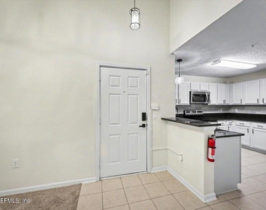7920 Merrill Road - Photo Thumbnail 2