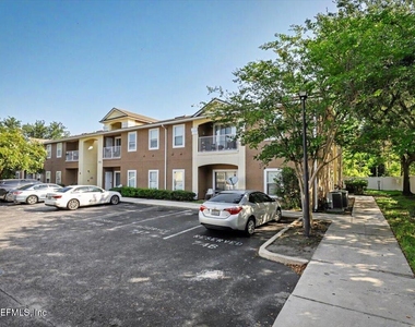 7920 Merrill Road - Photo Thumbnail 22