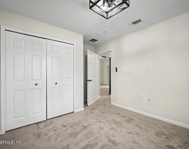 7920 Merrill Road - Photo Thumbnail 10