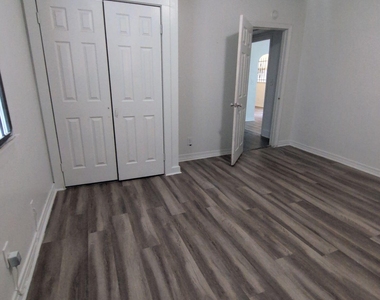 1237 W 19th Street - Photo Thumbnail 9