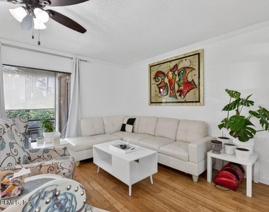 8880 Old Kings Road - Photo Thumbnail 6