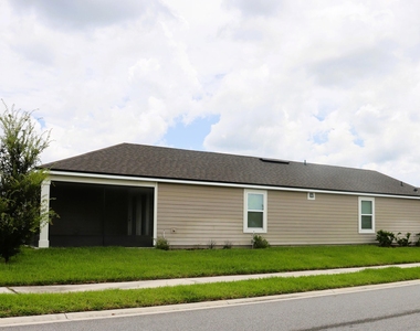 13184 Holsinger Boulevard - Photo Thumbnail 3