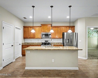 328 Gillespie Gardens Drive - Photo Thumbnail 9