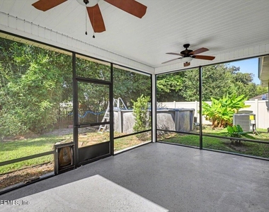 328 Gillespie Gardens Drive - Photo Thumbnail 24