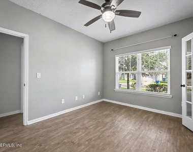 328 Gillespie Gardens Drive - Photo Thumbnail 23