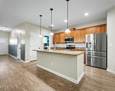 328 Gillespie Gardens Drive - Photo Thumbnail 8