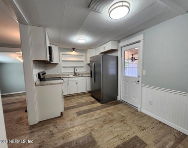126 Phoenetia Drive - Photo Thumbnail 5