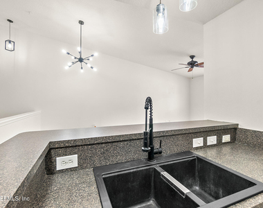 108 Brannan Place - Photo Thumbnail 18