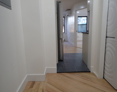 250 Carlton Avenue - Photo Thumbnail 3