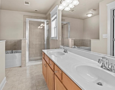 655 Mead Street Se - Photo Thumbnail 12