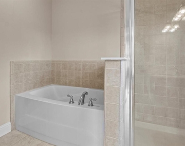 655 Mead Street Se - Photo Thumbnail 13