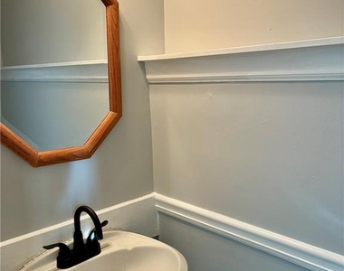 3449 Benthollow Lane - Photo Thumbnail 8