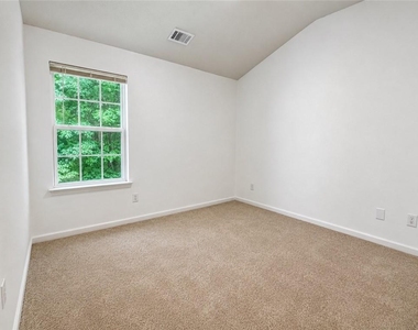 6944 Rogers Point - Photo Thumbnail 6