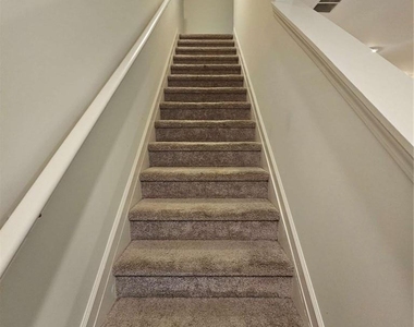 2662 Toucan Way - Photo Thumbnail 8