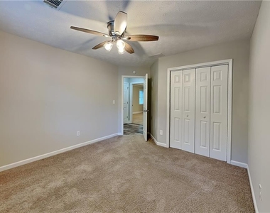 3564 Saddlebrook Drive - Photo Thumbnail 11