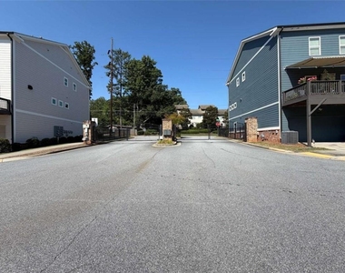 3782 Oxford Circle - Photo Thumbnail 47