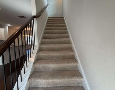 3782 Oxford Circle - Photo Thumbnail 15