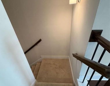 3782 Oxford Circle - Photo Thumbnail 31