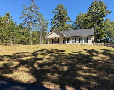 635 Ben Higgins Road - Photo Thumbnail 1