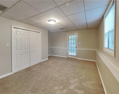 4841 Chapelle Court - Photo Thumbnail 9
