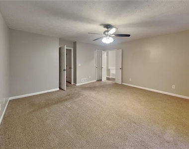 4841 Chapelle Court - Photo Thumbnail 5