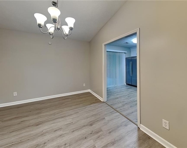 4841 Chapelle Court - Photo Thumbnail 3