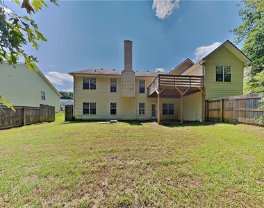 1874 Manor Oak Lane - Photo Thumbnail 16