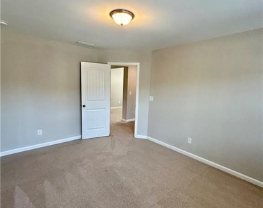 7090 Post Park Way - Photo Thumbnail 21