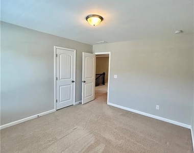 7090 Post Park Way - Photo Thumbnail 23