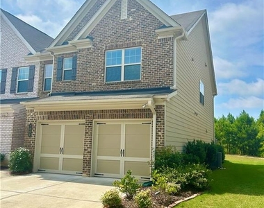 7090 Post Park Way - Photo Thumbnail 1