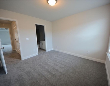 1450 Sunny Valley Lane - Photo Thumbnail 35